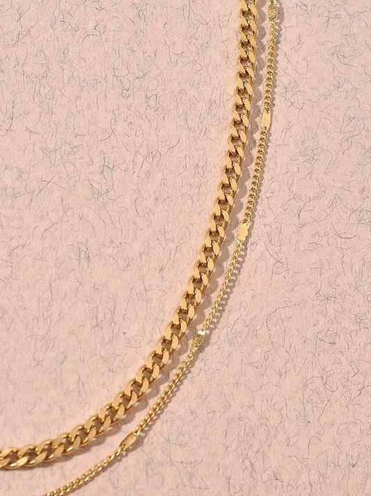 layered chain necklace style