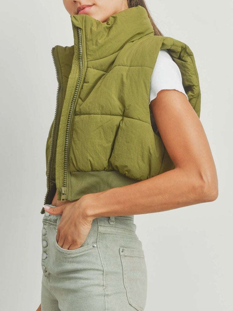 Womens cropped puffer vest olive